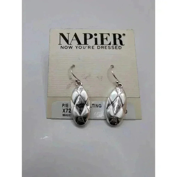 NEW Napier Silver Tone Diamond Pattern Dangle Womens Earrings - Picture 1 of 3